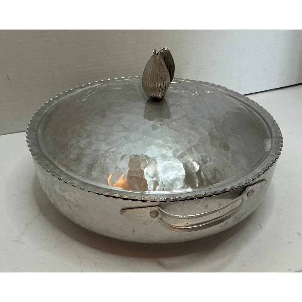 Vintage Hammered Aluminum Casserole Dish Tulip Lid 10in Mid Century
